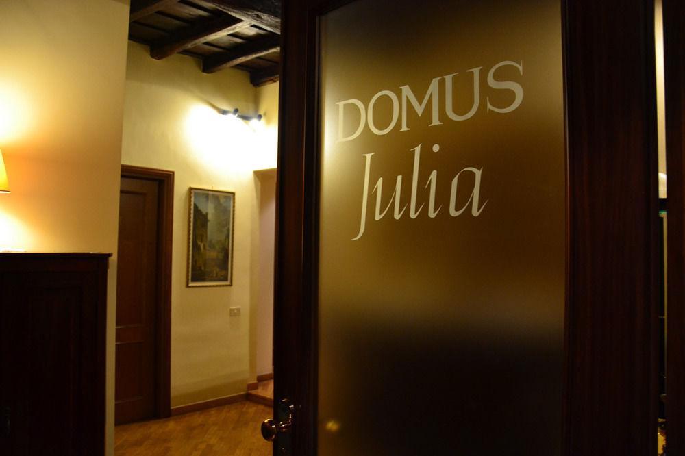 ローマPalazzo Donarelliアパートメント エクステリア 写真